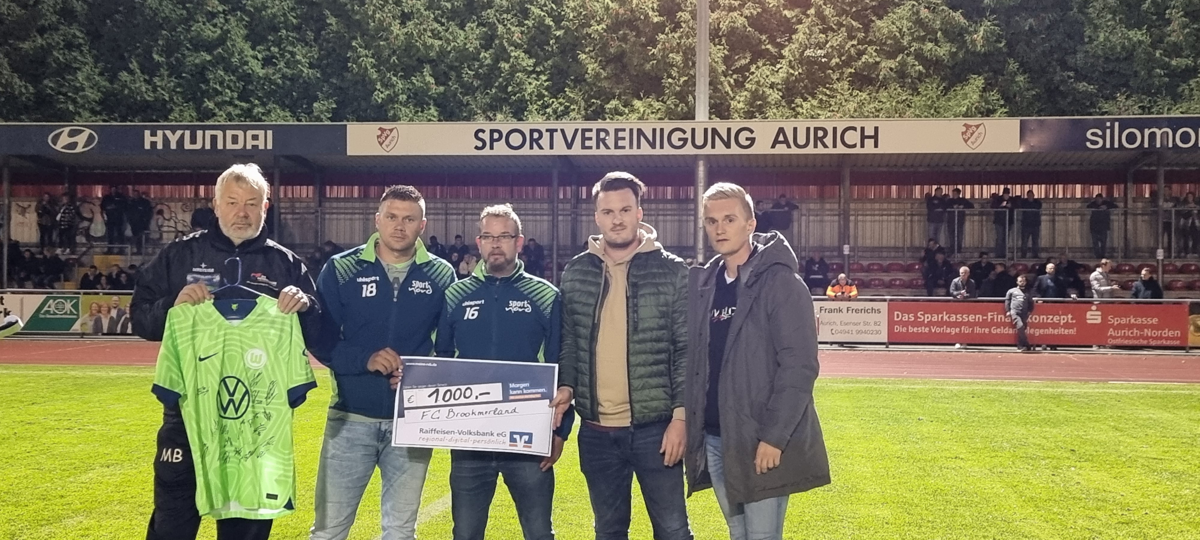 w Wolfsburg Trikot